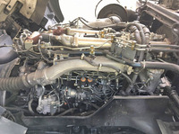 いすゞギガトレーラーヘッド（トラクターヘッド）大型（10t）[写真23]