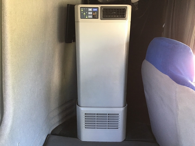 いすゞギガトレーラーヘッド（トラクターヘッド）大型（10t）[写真29]