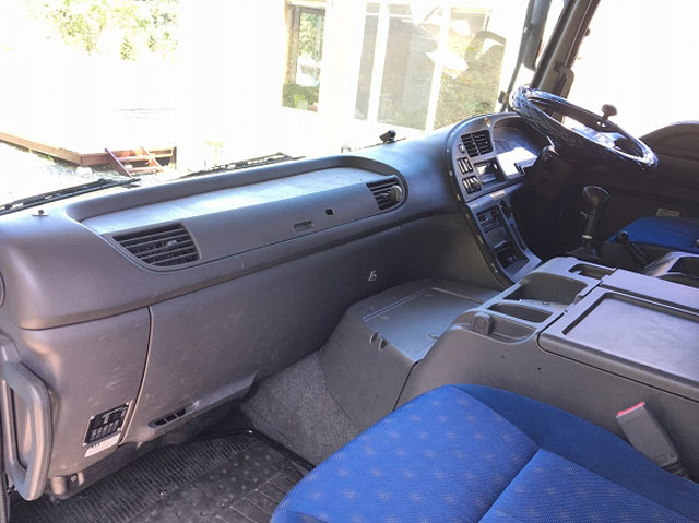 いすゞギガトレーラーヘッド（トラクターヘッド）大型（10t）[写真31]