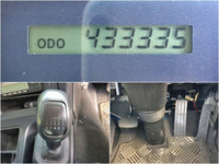 いすゞギガトレーラーヘッド（トラクターヘッド）大型（10t）[写真35]