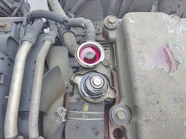 日野デュトロ三転ダンプ小型（2t・3t）[写真21]