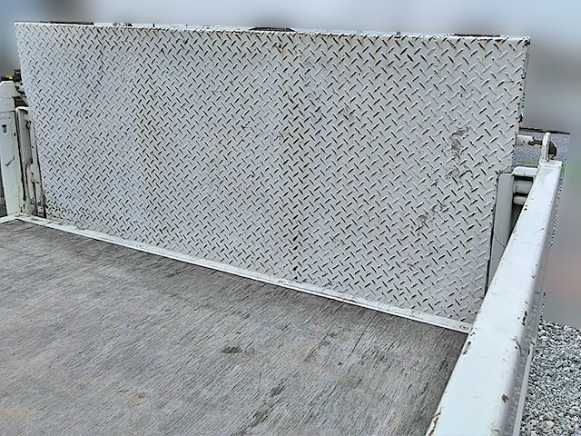 日産アトラス平ボディ小型（2t・3t）[写真12]