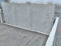 日産アトラス平ボディ小型（2t・3t）[写真12]