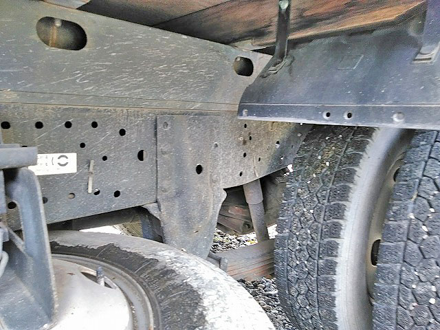 日産アトラス平ボディ小型（2t・3t）[写真23]