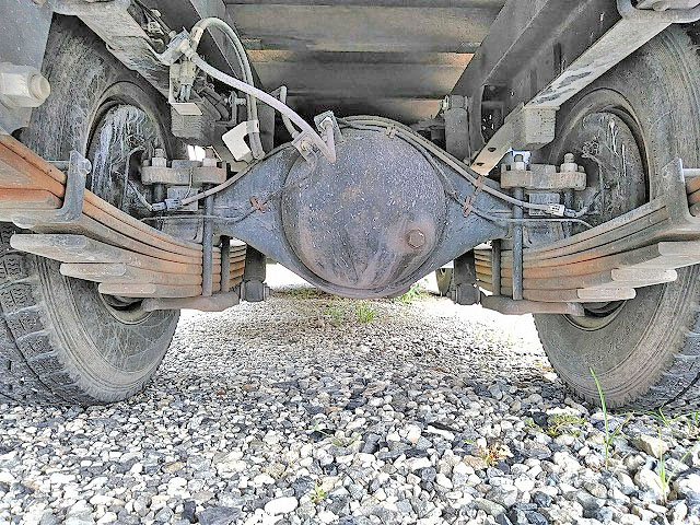 日産アトラス平ボディ小型（2t・3t）[写真24]