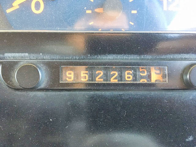 日野プロフィアダンプ大型（10t）[写真31]