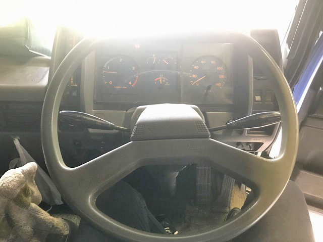 日野レンジャーセルフクレーン4段中型（4t）[写真27]