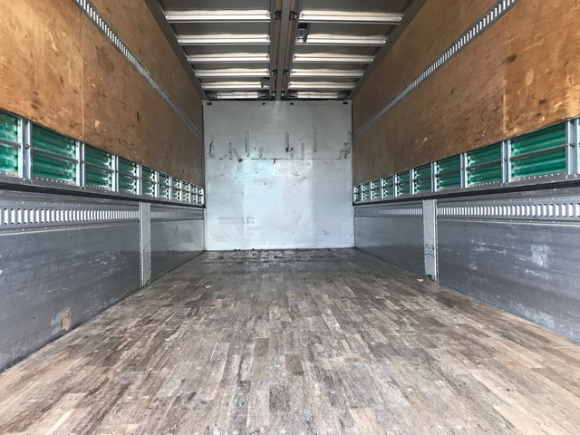 日野レンジャーアルミウイング中型（4t）[写真12]