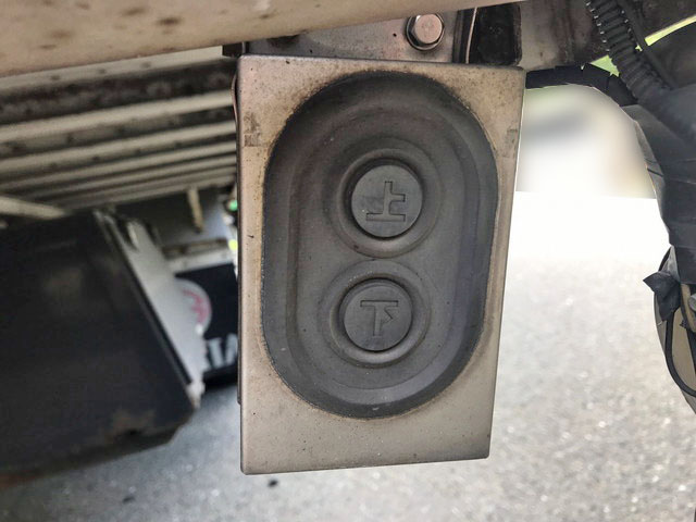 日野レンジャーアルミウイング中型（4t）[写真18]