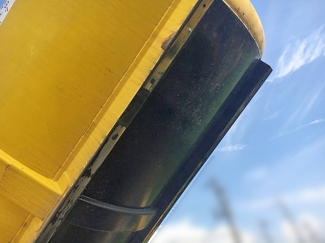 日野プロフィア汚泥吸引車大型（10t）[写真08]