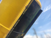 日野プロフィア汚泥吸引車大型（10t）[写真08]