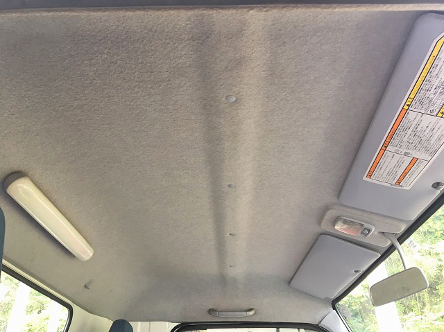 三菱ふそうキャンター平ボディ小型（2t・3t）[写真31]