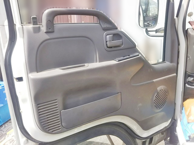 いすゞエルフクレーン4段小型（2t・3t）[写真28]