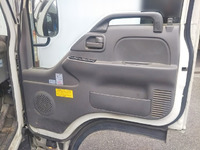 いすゞエルフクレーン4段小型（2t・3t）[写真29]