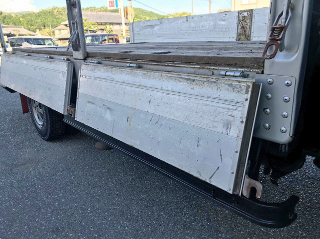 日野レンジャー回送車中型（4t）[写真17]