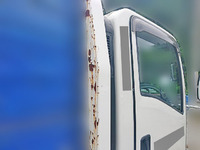 いすゞエルフ平ボディ小型（2t・3t）[写真10]