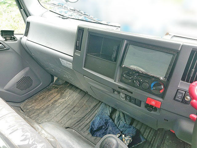 いすゞエルフ平ボディ小型（2t・3t）[写真21]