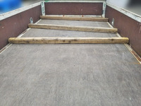 いすゞエルフ平ボディ小型（2t・3t）[写真10]