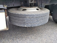 いすゞエルフ平ボディ小型（2t・3t）[写真17]