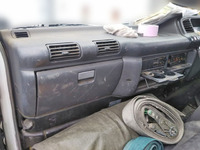 いすゞエルフ平ボディ小型（2t・3t）[写真27]