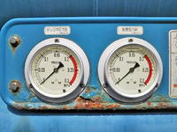 三菱ふそうスーパーグレートバルク車（粉粒体運搬車）大型（10t）[写真11]