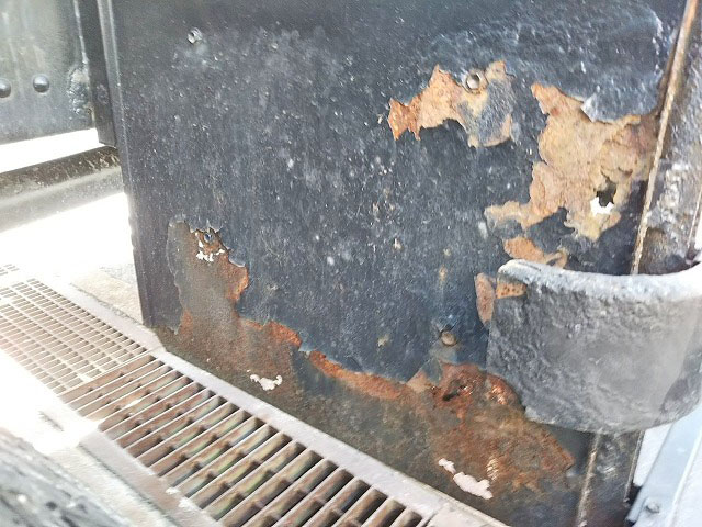 三菱ふそうスーパーグレートバルク車（粉粒体運搬車）大型（10t）[写真19]