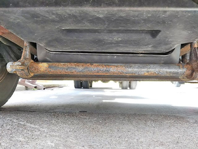 三菱ふそうスーパーグレートバルク車（粉粒体運搬車）大型（10t）[写真24]