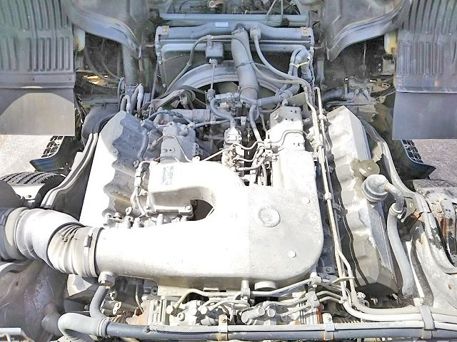 三菱ふそうスーパーグレートバルク車（粉粒体運搬車）大型（10t）[写真25]