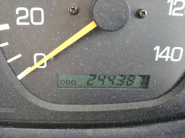 三菱ふそうスーパーグレートバルク車（粉粒体運搬車）大型（10t）[写真32]