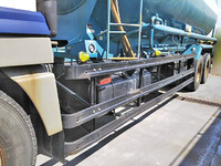 三菱ふそうスーパーグレートバルク車（粉粒体運搬車）大型（10t）[写真06]