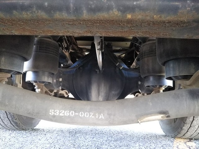 UDトラックスクオンアルミウイング大型（10t）[写真28]