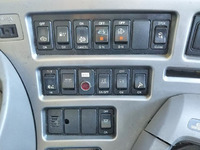 UDトラックスクオンアルミウイング大型（10t）[写真36]