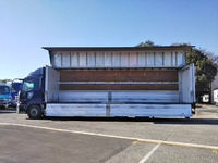 UDトラックスクオンアルミウイング大型（10t）[写真06]