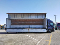 UDトラックスクオンアルミウイング大型（10t）[写真08]