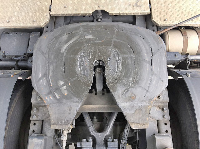 日野プロフィアトレーラーヘッド（トラクターヘッド）大型（10t）[写真11]