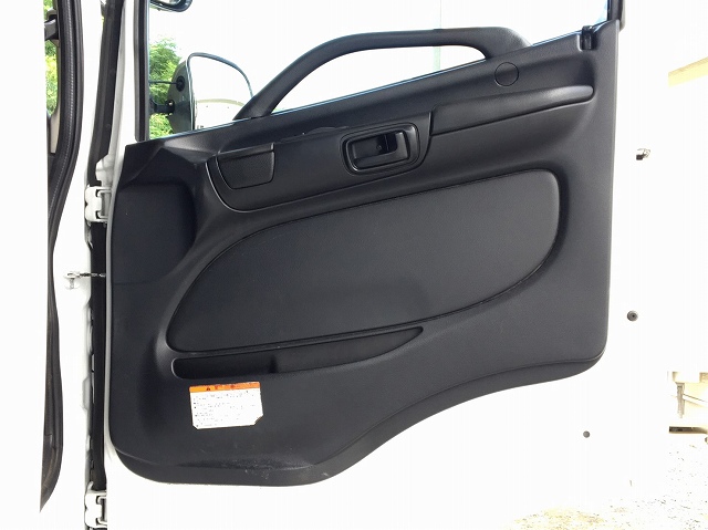 日野プロフィアトレーラーヘッド（トラクターヘッド）大型（10t）[写真27]