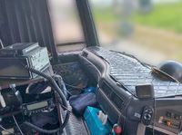 日野プロフィアダンプ大型（10t）[写真23]