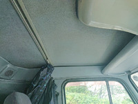 UDトラックスコンドルアルミウイング中型（4t）[写真33]