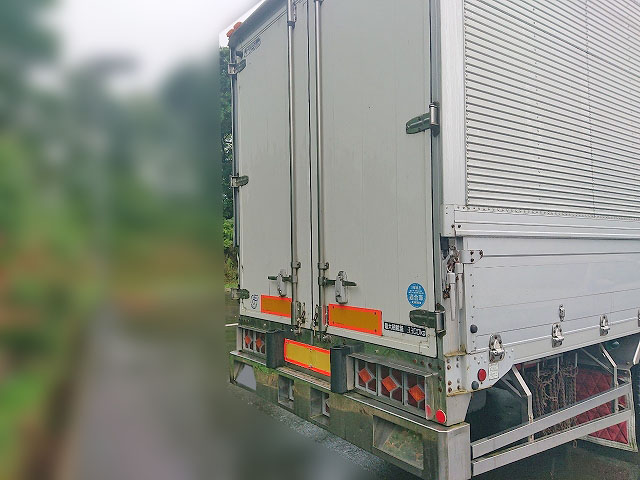 UDトラックスコンドルアルミウイング中型（4t）[写真09]