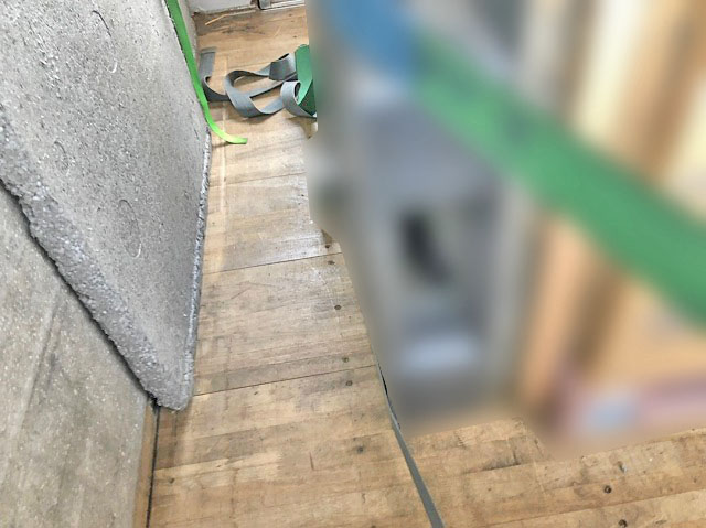 いすゞギガアルミウイング大型（10t）[写真12]