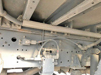 いすゞギガアルミウイング大型（10t）[写真16]