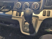 三菱ふそうキャンター平ボディ小型（2t・3t）[写真17]