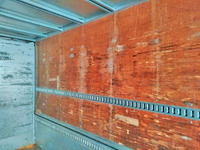 日野レンジャーアルミウイング中型（4t）[写真09]