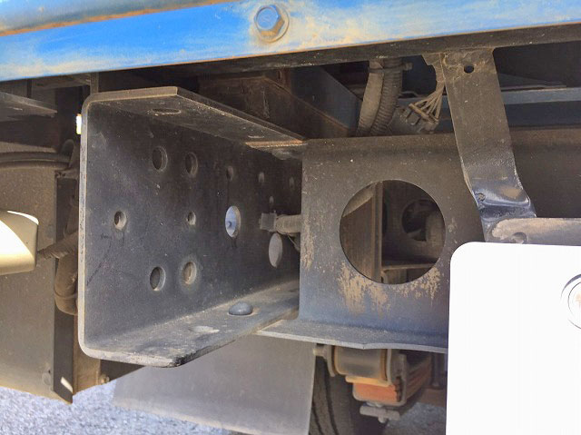 日野デュトロ平ボディ小型（2t・3t）[写真15]