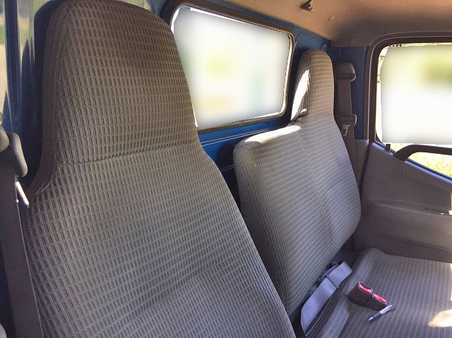 日野デュトロ平ボディ小型（2t・3t）[写真23]