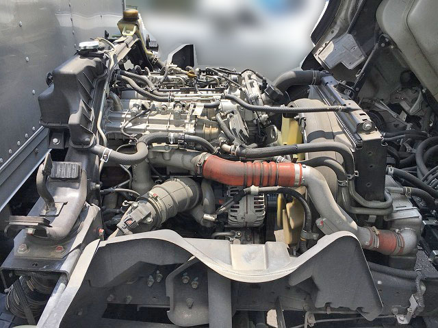 三菱ふそうキャンターアルミバン小型（2t・3t）[写真16]