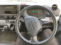 三菱ふそうキャンターアルミバン小型（2t・3t）[写真23]