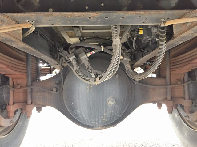 UDトラックスクオンアルミウイング大型（10t）[写真20]