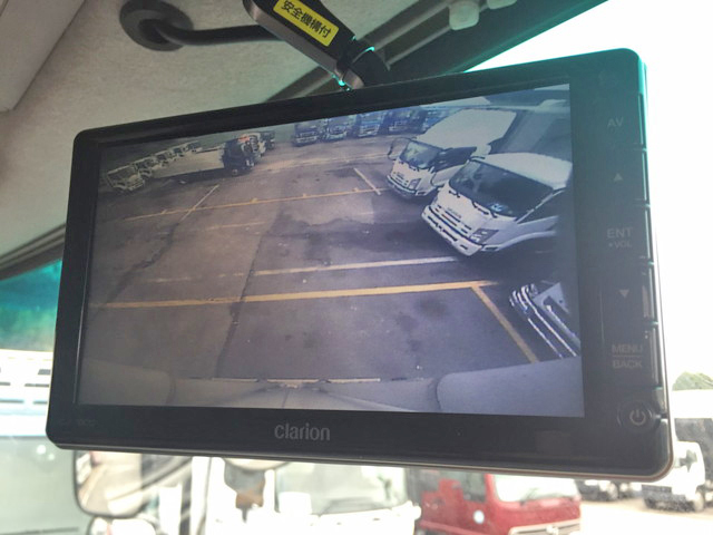 UDトラックスクオンアルミウイング大型（10t）[写真38]