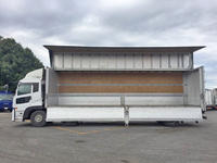 UDトラックスクオンアルミウイング大型（10t）[写真06]